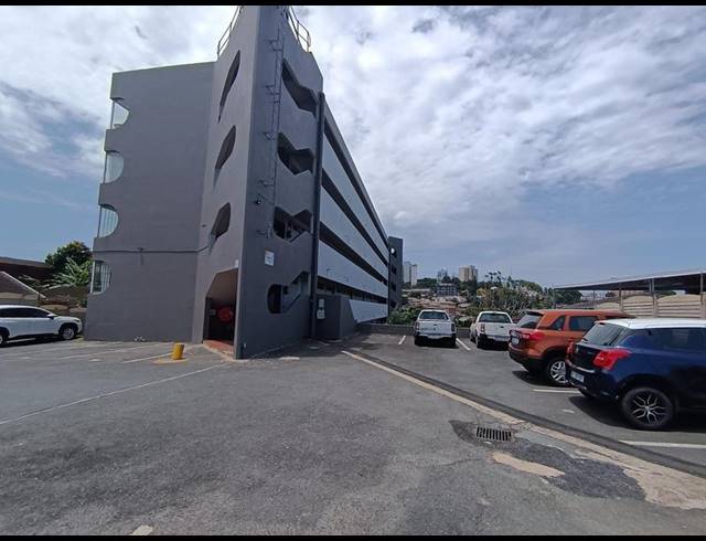 1 BEDROOM APARTMENT FOR SALE IN OVERPORT